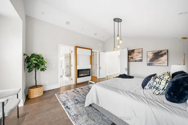 Additional image 25 of 97 Parkview Ave