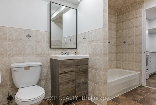 Additional image 34 of 14 Vanwood Cres