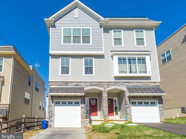 354 Cinnaminson St, Philadelphia, PA 19128