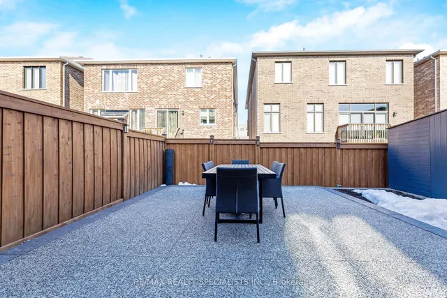 Additional image 35 of 882 Magnolia Terr