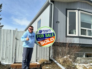 Additional image 3 of 49 Grotto Way