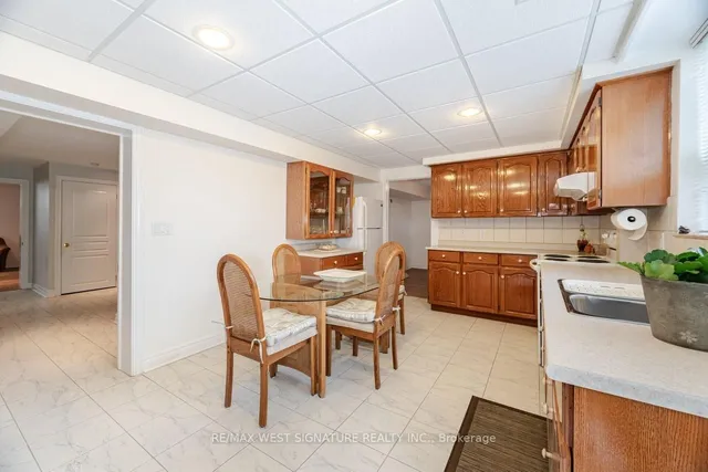 Additional image 18 of 56 Dalegrove Cres