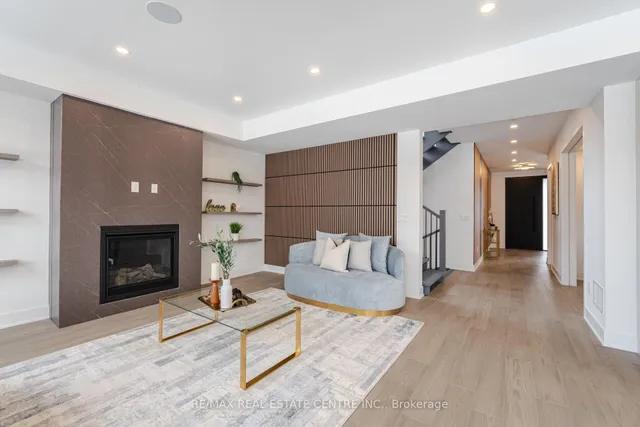 Additional image 6 of 404 Melrose St