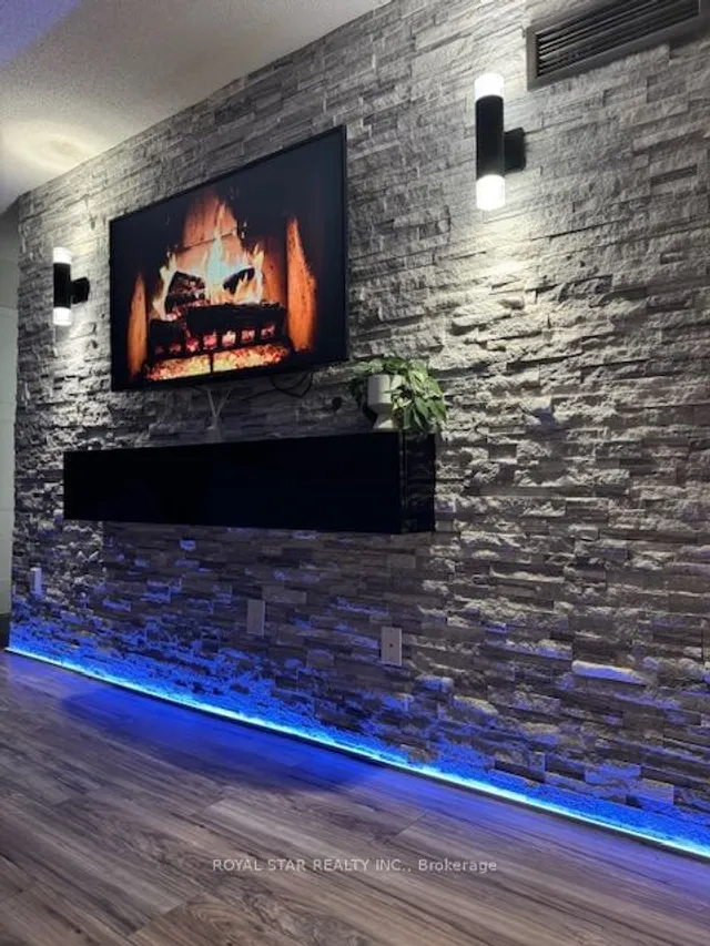 Additional image 6 of 3 Rowntree Rd Unit 805