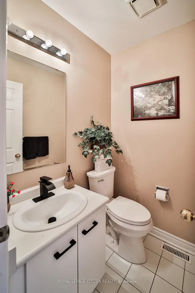 Additional image 11 of 9 Hartnell Sq