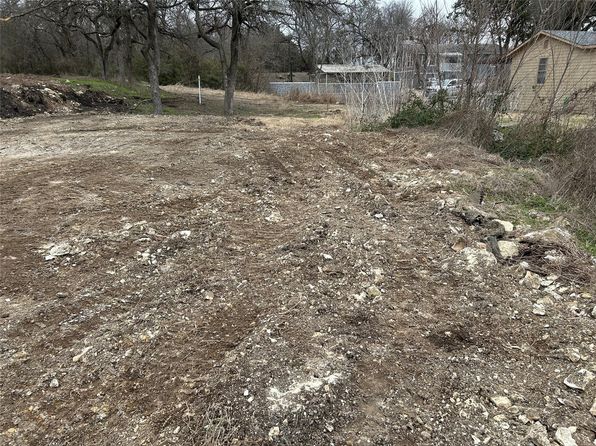 821 Portnoma Ln, Dallas, TX 75217