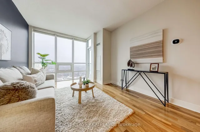 Additional image 20 of 26 Norton Ave Unit PH10