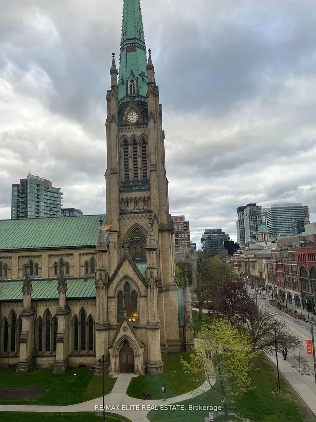 Additional image 7 of 92 King St Unit 612+P2-46