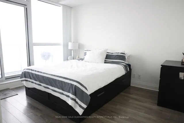 Additional image 14 of 17 Zorra St Unit 1902