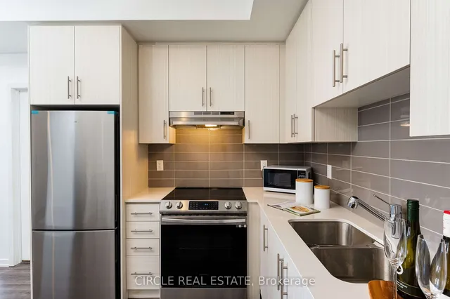 Additional image 6 of 10 Lloyd Janes Lane Unit 194