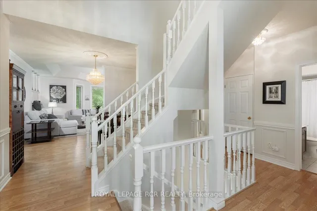 Additional image 3 of 95 Twentyplace Blvd Unit 3