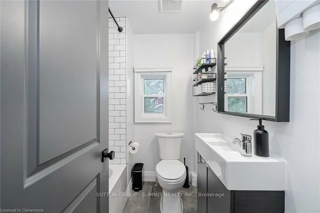 Additional image 18 of 99 FRANCIS St