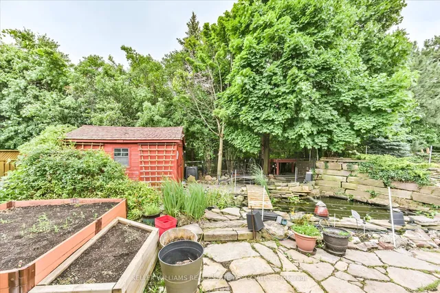 Additional image 40 of 33 Hartford Tr