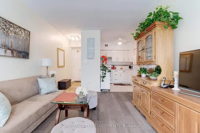 Additional image 19 of 10 WOODMAN Dr