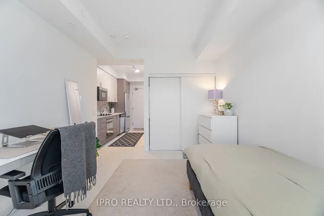 Additional image 14 of 415 Main St Unit 606