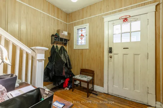 Additional image 5 of 402 Dundurn St