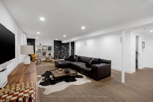 Additional image 37 of 11 Hawthorn Ave