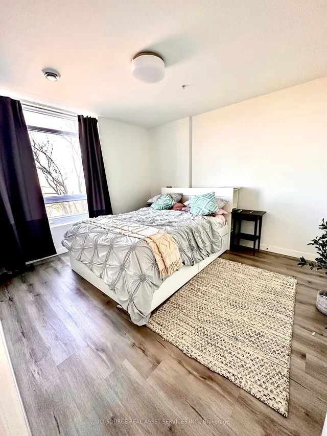 Additional image 7 of 467 Charlton Ave Unit 204