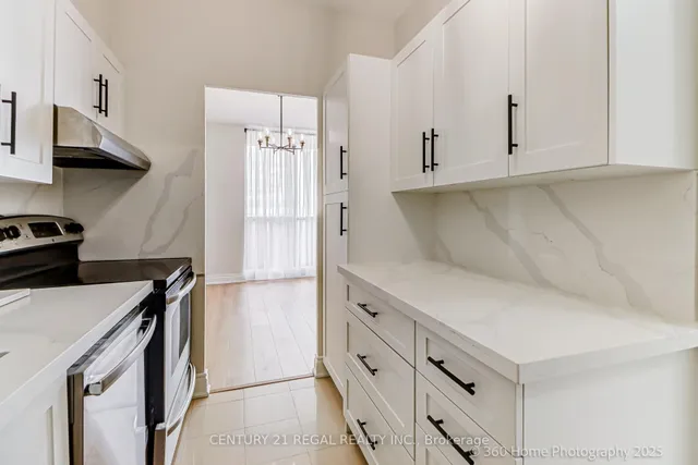 Additional image 5 of 5 Massey Sq Unit Ph06