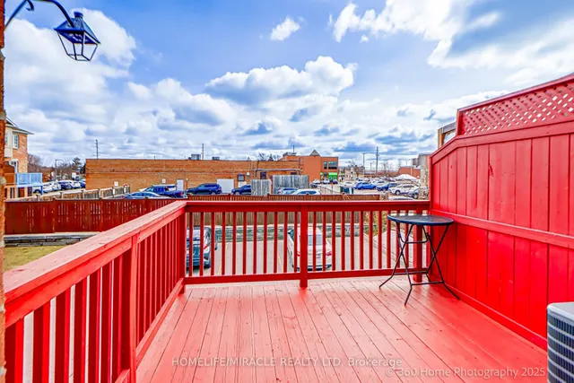 Additional image 12 of 135 GREENBRAE Crct