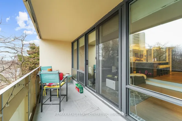 Additional image 37 of 455 Sentinel Rd Unit 404