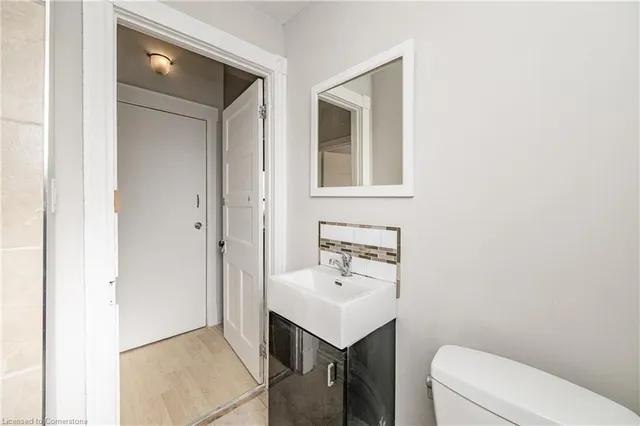 Additional image 17 of 388 Wilson St