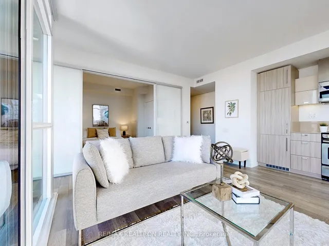 Additional image 7 of 290 Adelaide St Unit 3704