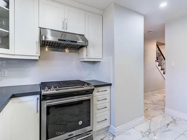 Additional image 18 of 10 Governor Grove Cres