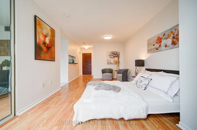 Additional image 17 of 1055 Bay St Unit 603