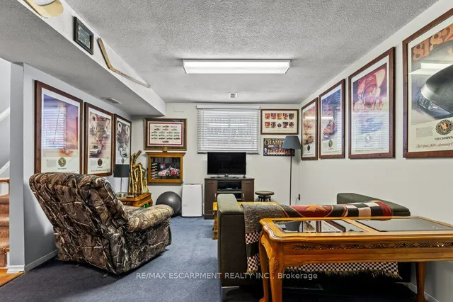 Additional image 34 of 1300 Upper Ottawa St Unit 49