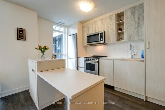 Additional image 21 of 251 Manitoba St Unit 204