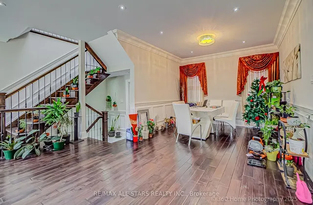 Additional image 6 of 159 Harewood Ave