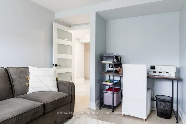 Additional image 22 of 50 MAIN St Unit 412