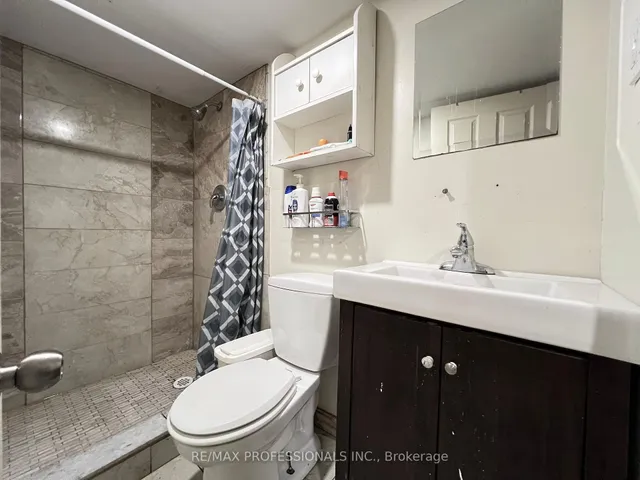 Additional image 24 of 4 Locust St