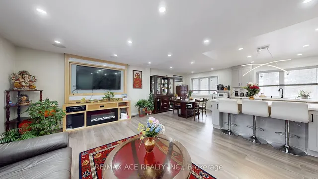 Additional image 5 of 1771 Pharmacy Ave