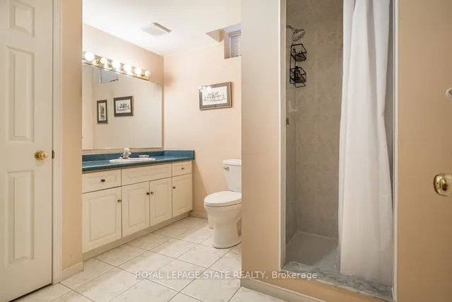 Additional image 30 of 60 Redfern Ave