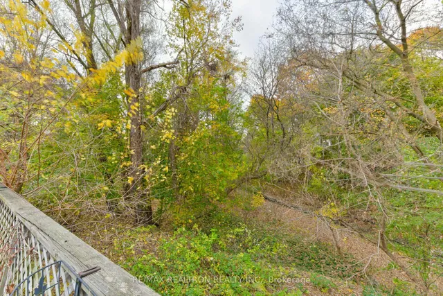 Additional image 43 of 32 Bobwhite Cres