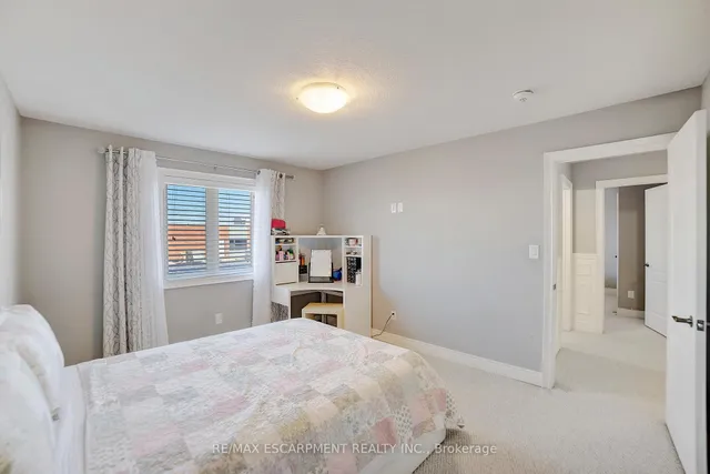 Additional image 41 of 111 Vineberg Dr