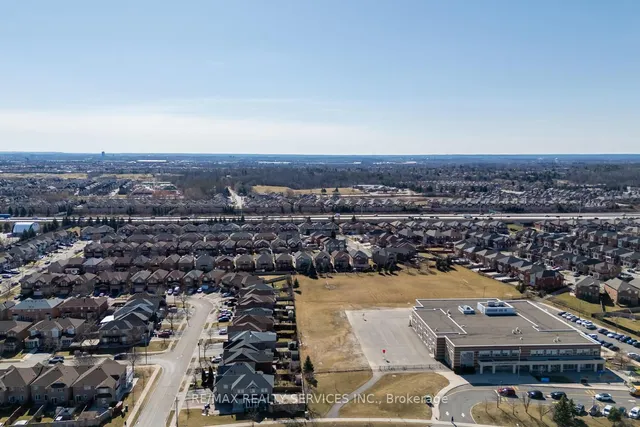 Additional image 41 of 83 Checkerberry Cres