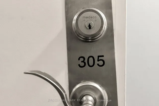 Additional image 13 of 2151 Danforth Ave