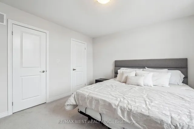 Additional image 14 of 89 Pinot Cres