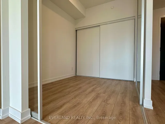 Additional image 7 of 500 Dupont St Unit 514