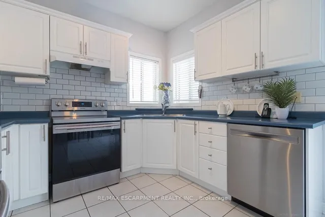 Additional image 10 of 3 Dalrymple Dr