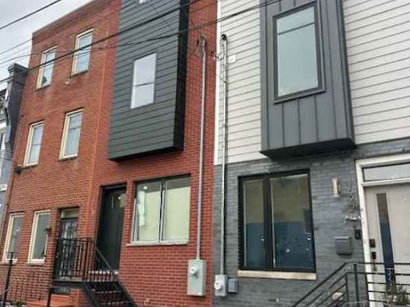 1620 N Randolph St, Philadelphia, PA 19122
