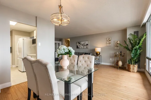 Additional image 7 of 2055 Upper Middle Rd Unit 306