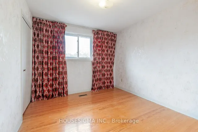 Additional image 20 of 86 Hill Cres