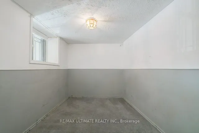 Additional image 34 of 34 Hickson St