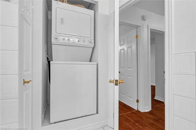 Additional image 21 of 851 Queenston Rd Unit 607