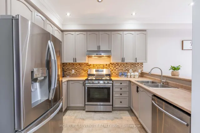 Additional image 11 of 73 Pendulum Circ