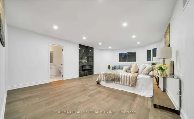 Additional image 8 of 70 Pleasant Valley Pl